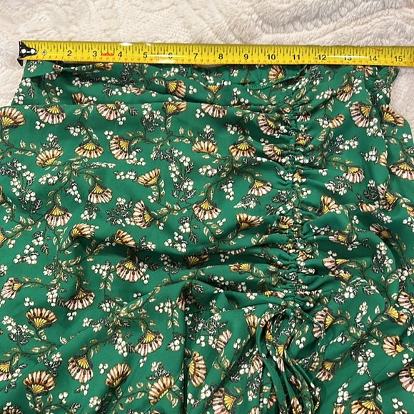 NWT Max Studio Asymmetrical Salsa Dancing Floral Scrunch Skirt - Picture 5 of 5